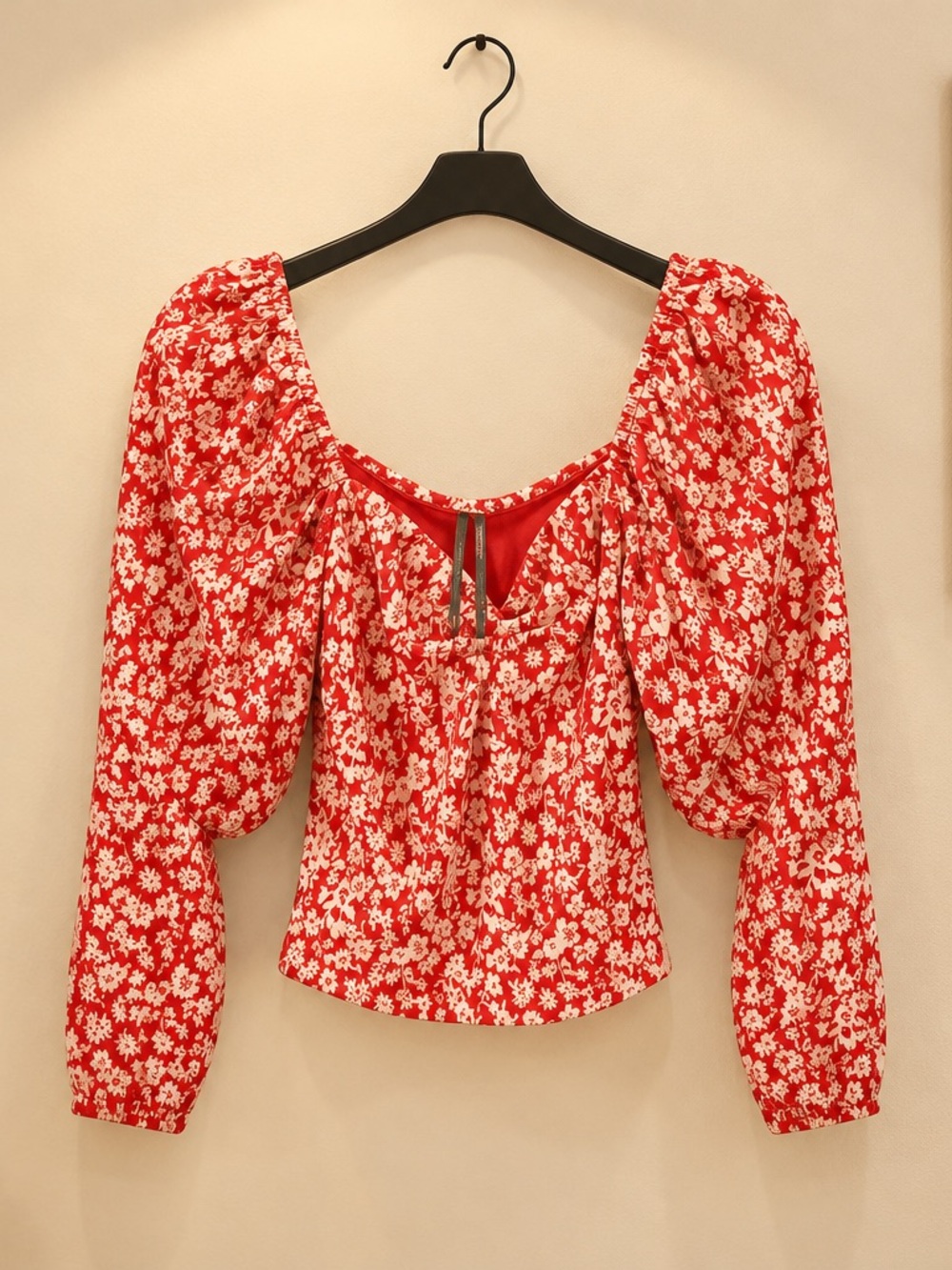 Anthropologie Red and White Floral Puff-Sleeve Long Sleeve Top